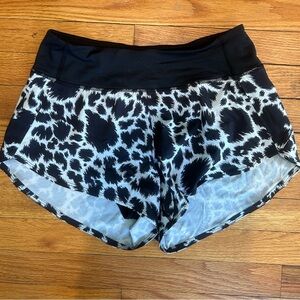 Outdoor Voices running shorts size medium